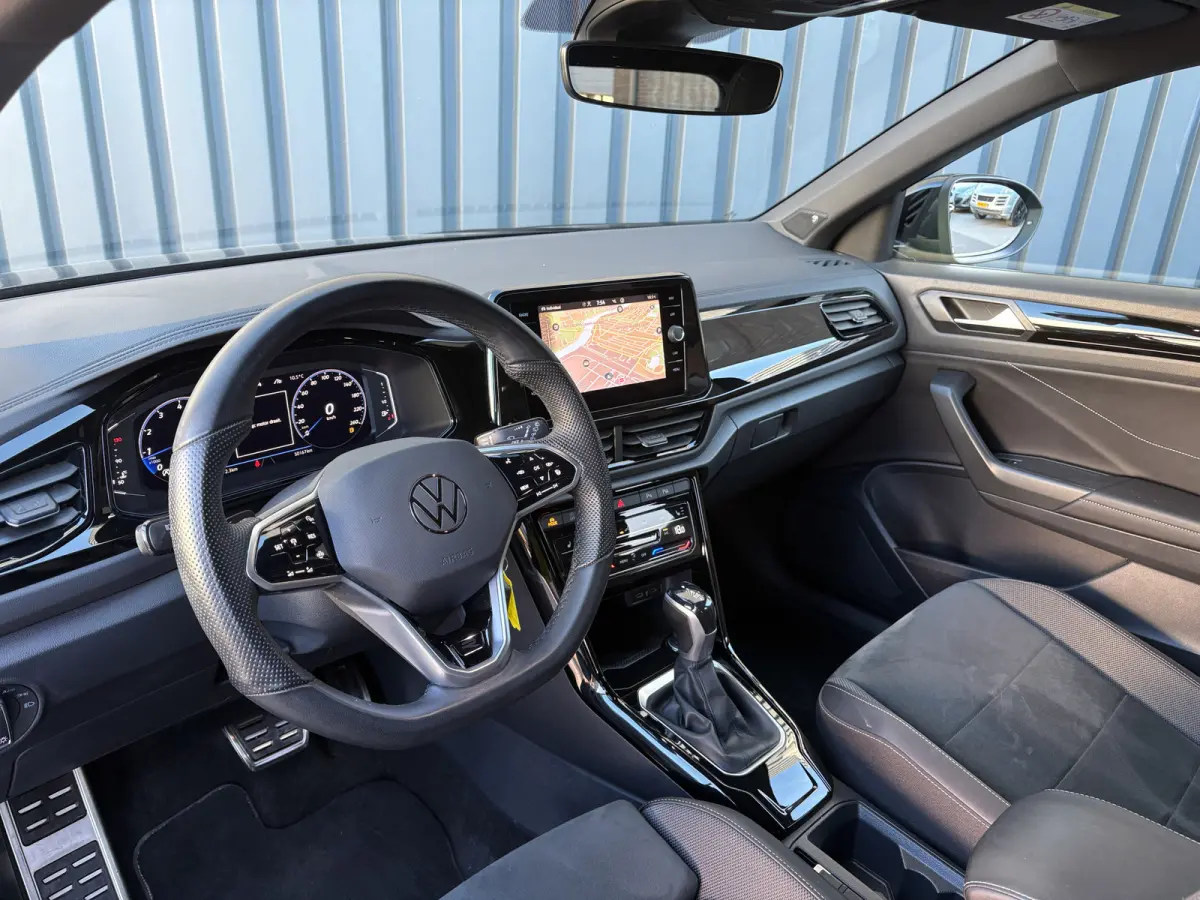 1.5 TSI R-Line Business+ | Beats | IQ Light | Camera | 19" | Prijs Rijklaar!!
