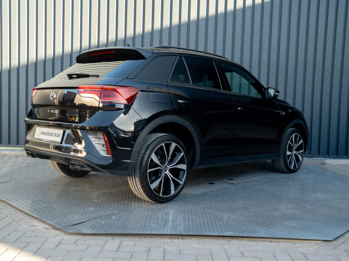 1.5 TSI R-Line Business+ | Beats | IQ Light | Camera | 19" | Prijs Rijklaar!!