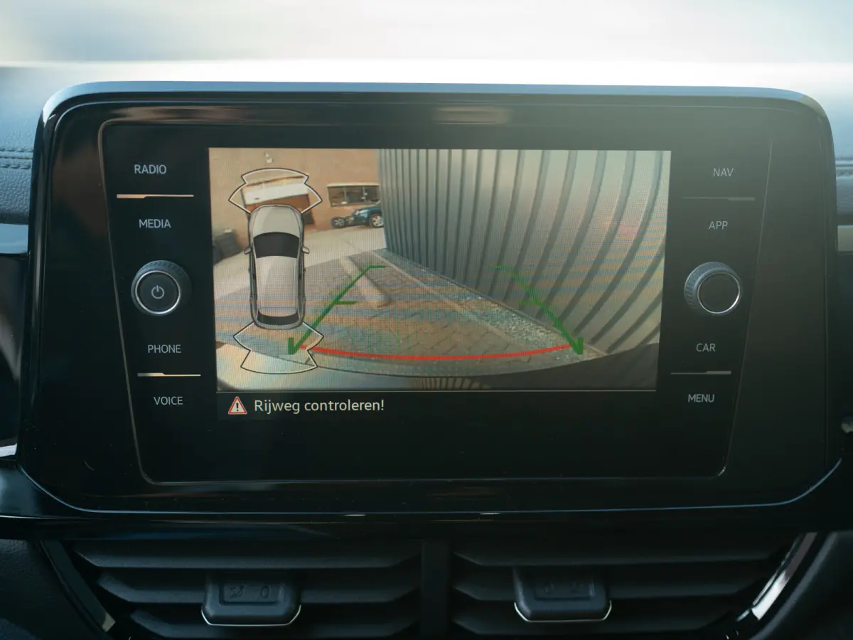 1.5 TSI R-Line Business+ | Beats | IQ Light | Camera | 19" | Prijs Rijklaar!!
