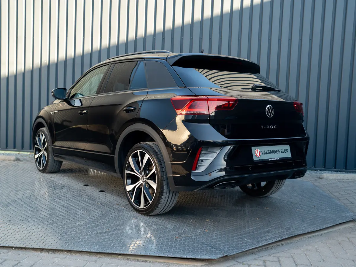 1.5 TSI R-Line Business+ | Beats | IQ Light | Camera | 19" | Prijs Rijklaar!!