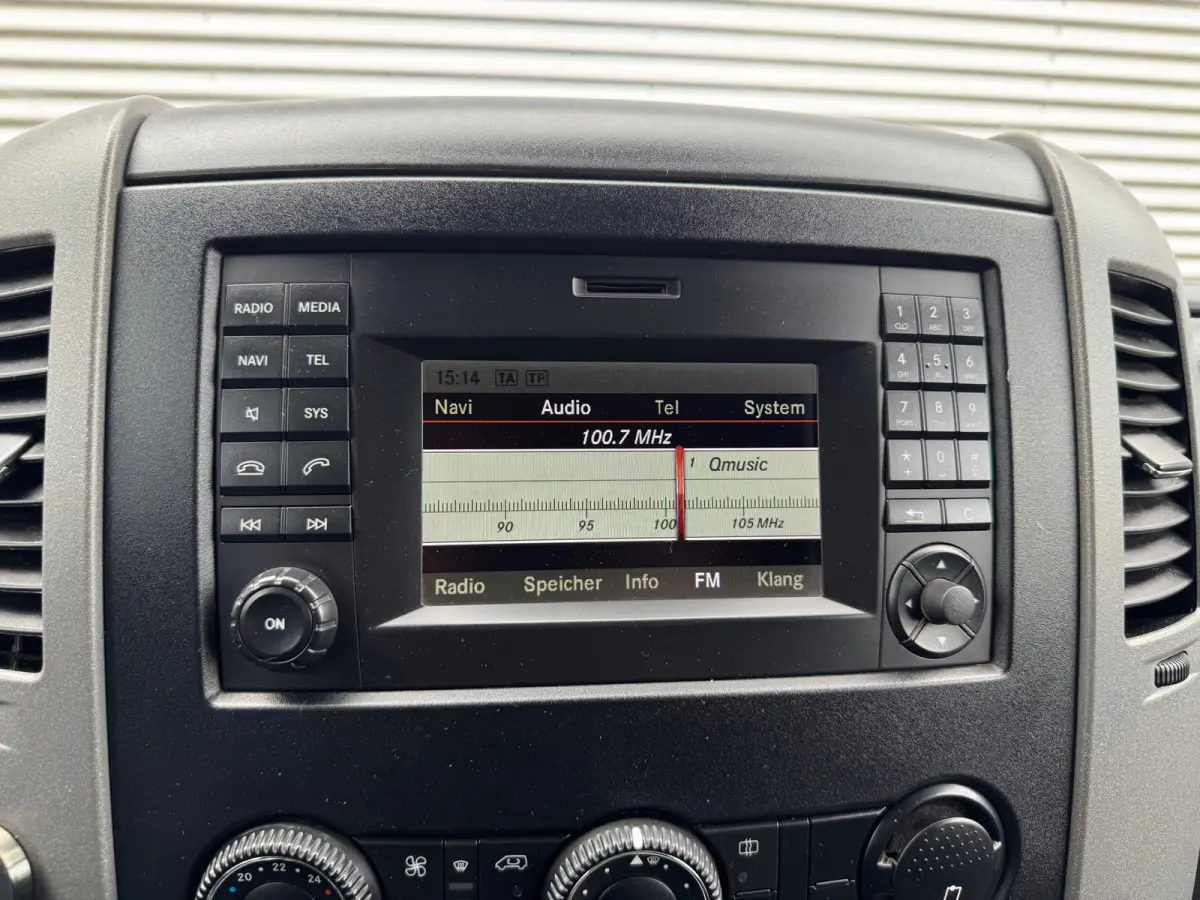 319 3.0V6 Automaat,EURO 6,BlueTEC 366,Nav-Camera,Airco,3Pers,Trekhaak+opstap