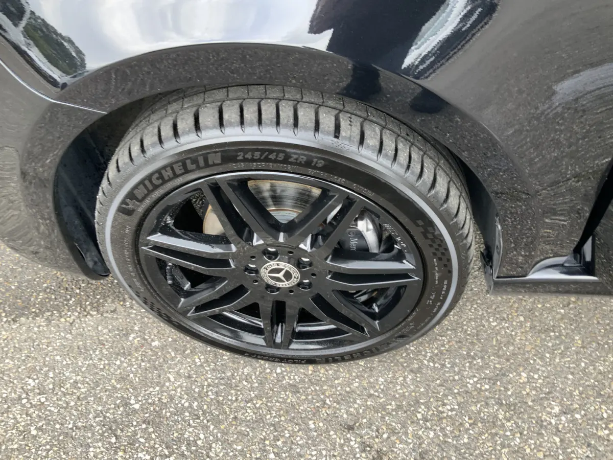 300d 4-MATIC Lang DubCab Avantgarde Automaat 5 Zits Leer Volle Auto Trekhaak 2500kg Dub  Elec Schuifdeuren Euro 6