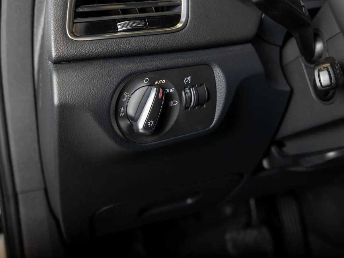 2.0 TFSI quattro Design / 220pk / Trekhaak / Achteruitrij camera /