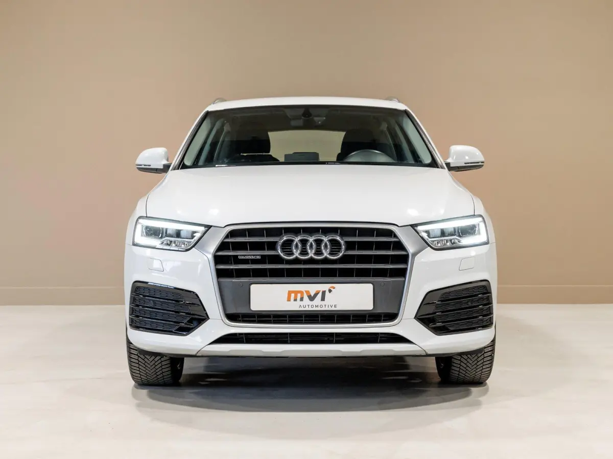 2.0 TFSI quattro Design / 220pk / Trekhaak / Achteruitrij camera /