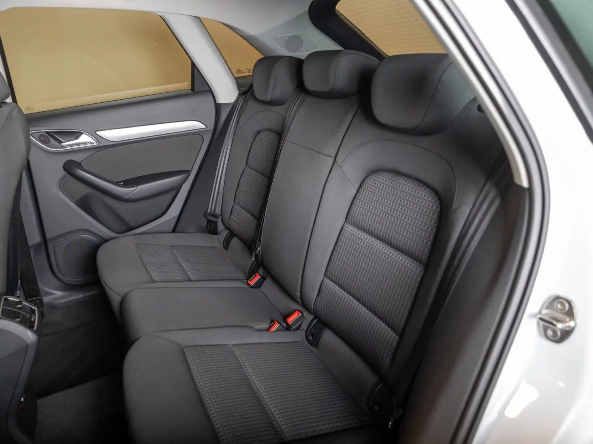 2.0 TFSI quattro Design / 220pk / Trekhaak / Achteruitrij camera /