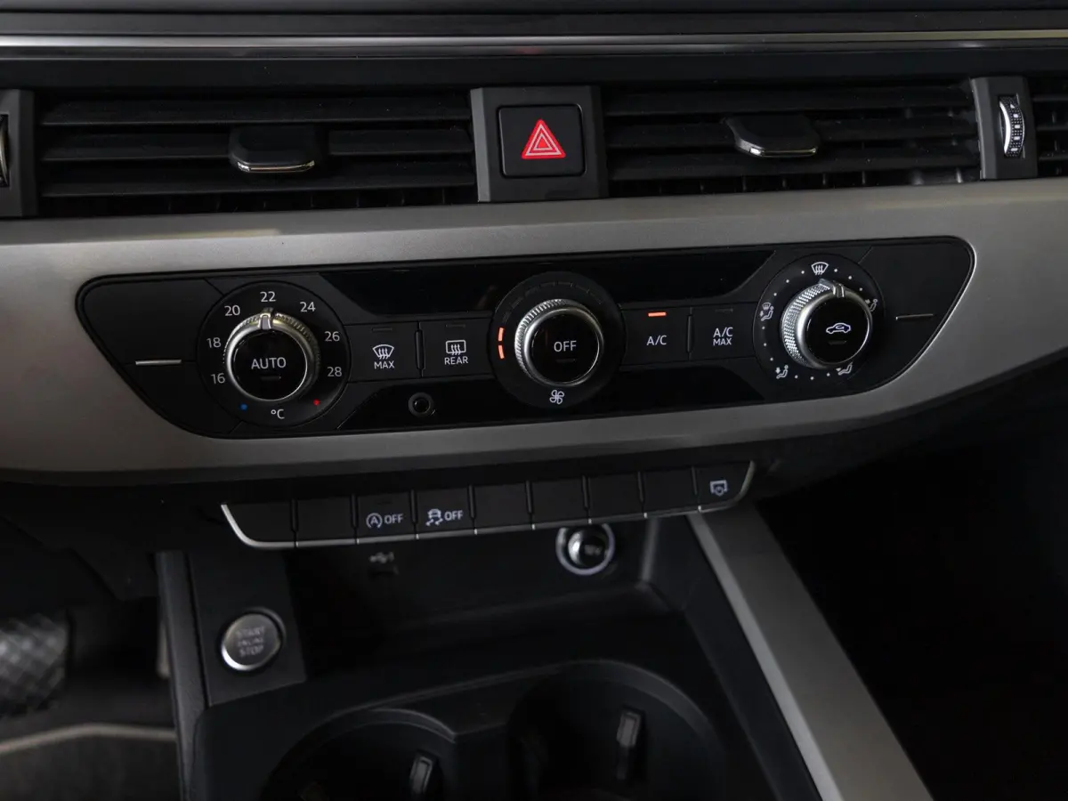 35 TFSI Launch edition Business / 150pk / Clima / Apple Carplay / Cruise