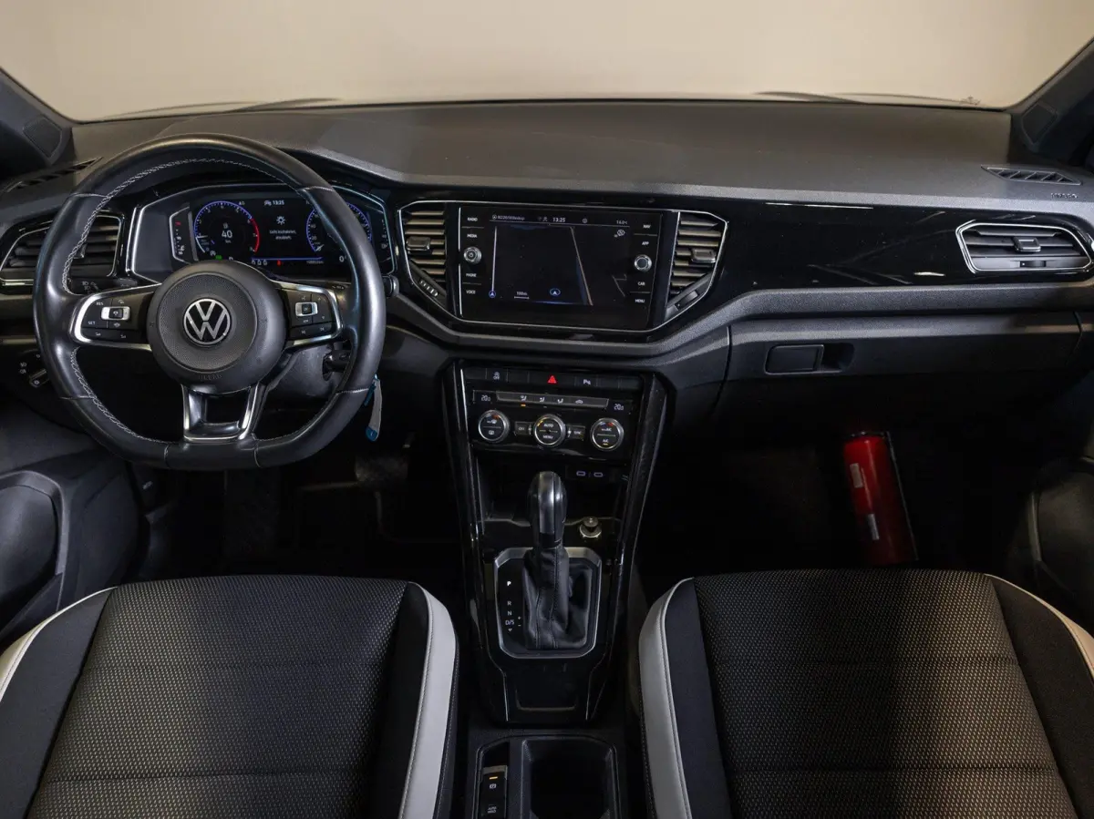 Sport / 150pk / Achteruitrij camera / Virtual cockpit / Adaptieve cruise control /