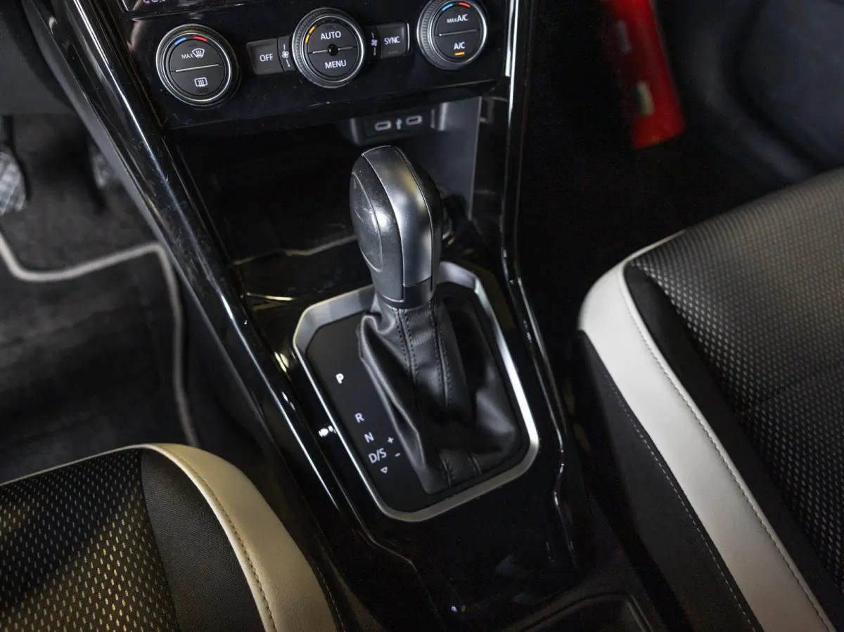 Sport / 150pk / Achteruitrij camera / Virtual cockpit / Adaptieve cruise control /