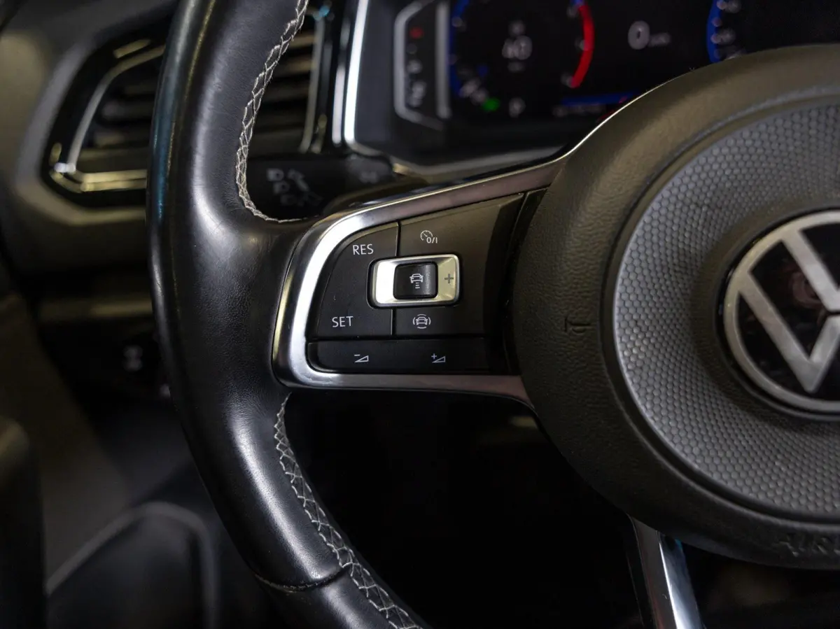 Sport / 150pk / Achteruitrij camera / Virtual cockpit / Adaptieve cruise control /