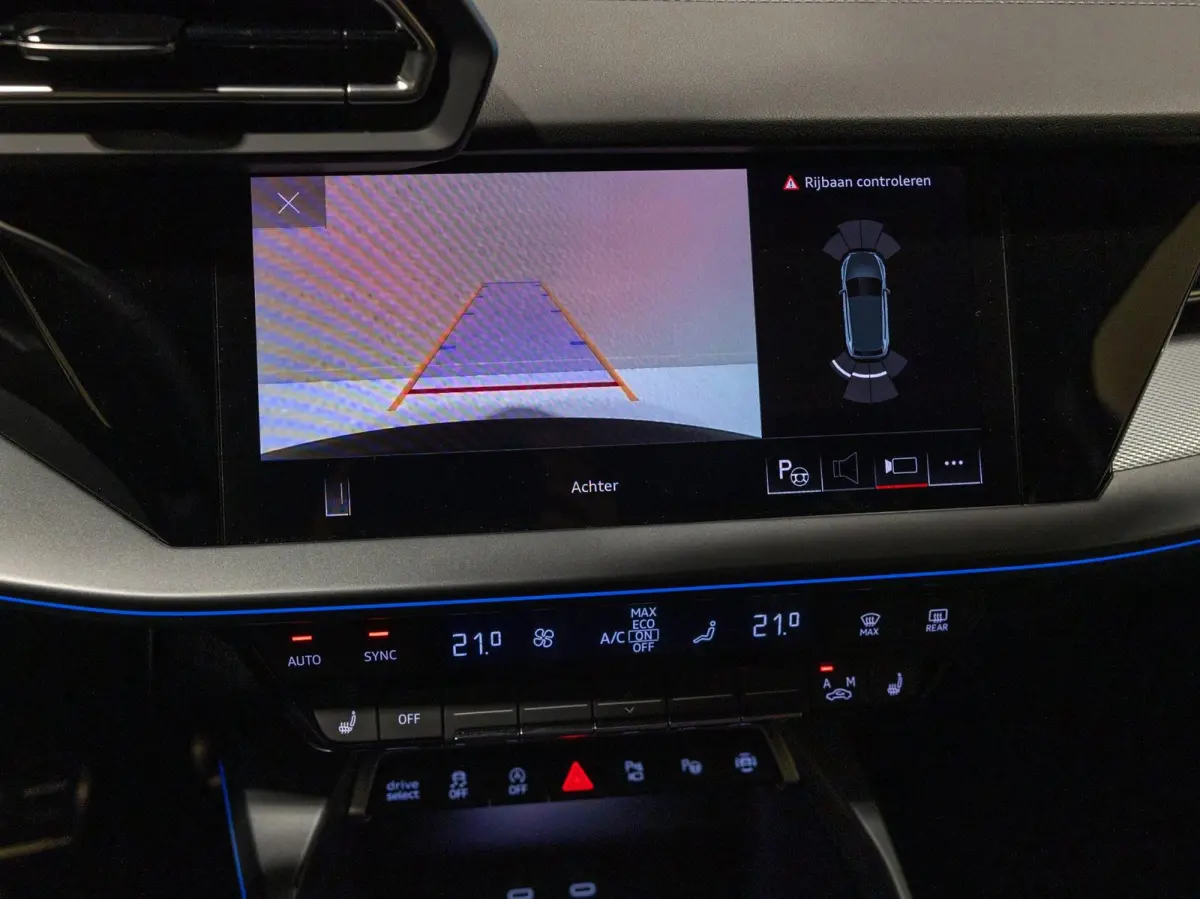 35 TFSI 2x S-Line edition / 150pk / Panorama dak / Sonos / Achteruitrij camera /