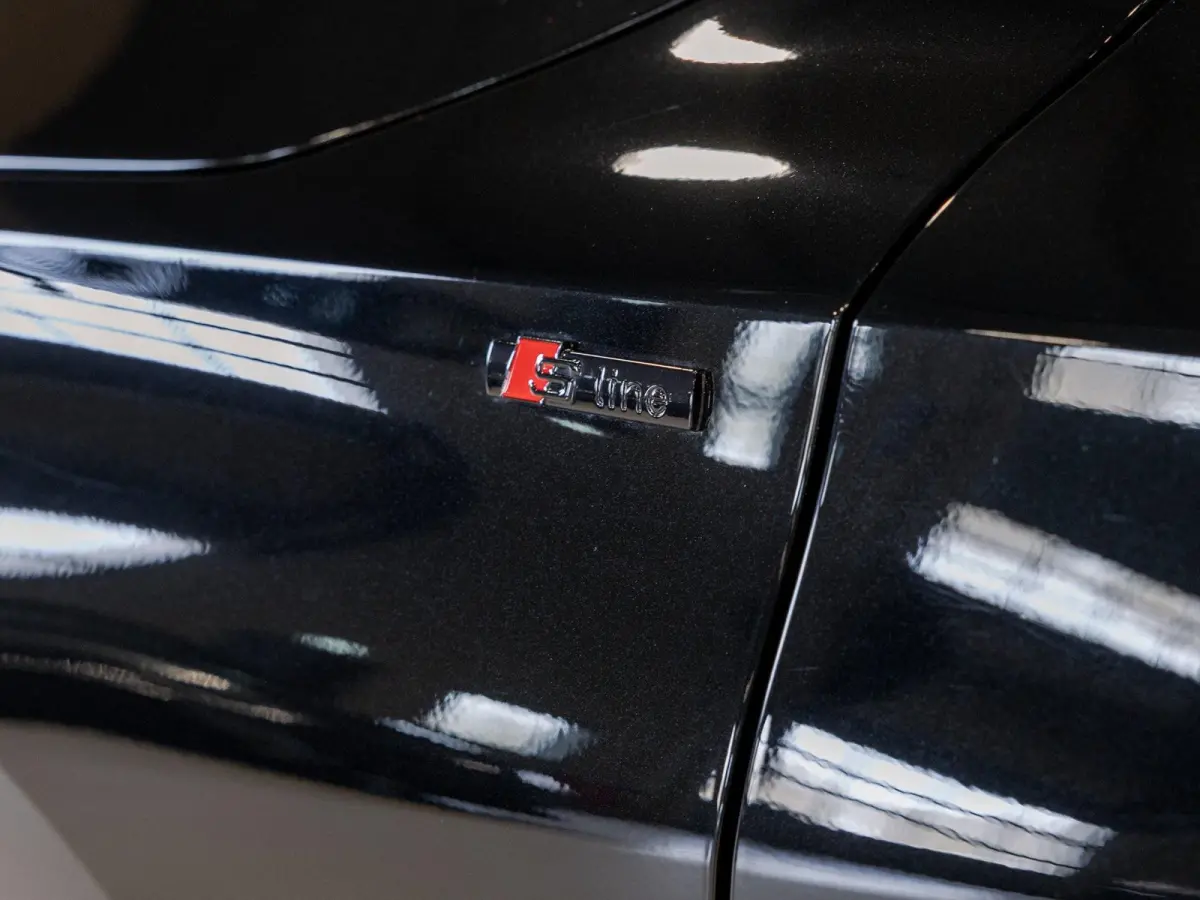35 TFSI 2x S-Line edition / 150pk / Panorama dak / Sonos / Achteruitrij camera /