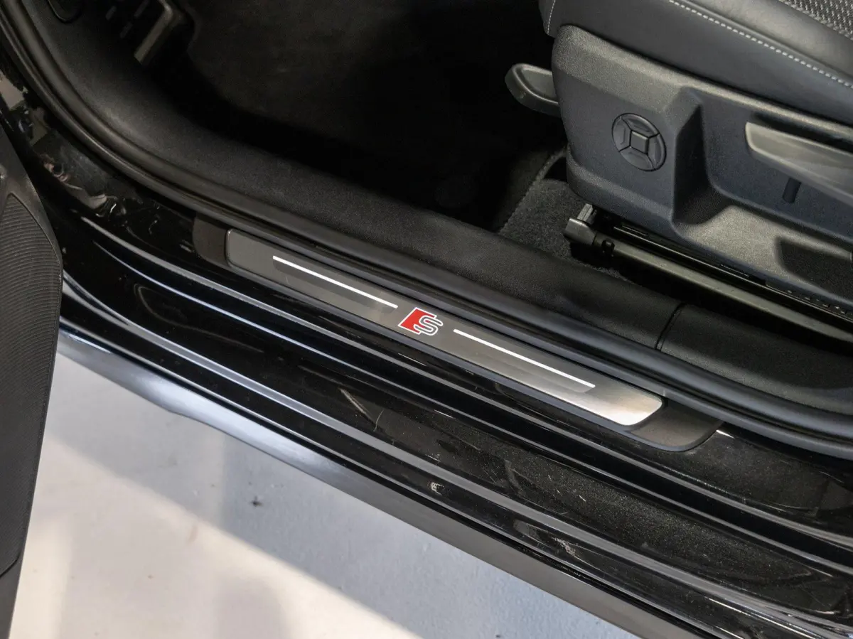 35 TFSI 2x S-Line edition / 150pk / Panorama dak / Sonos / Achteruitrij camera /