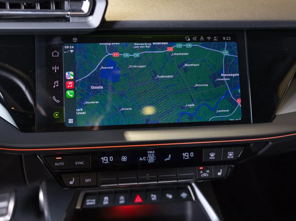 35 TFSI S-Line edition / 150pk / Panorama dak / Sonos / Achteruitrij camera /