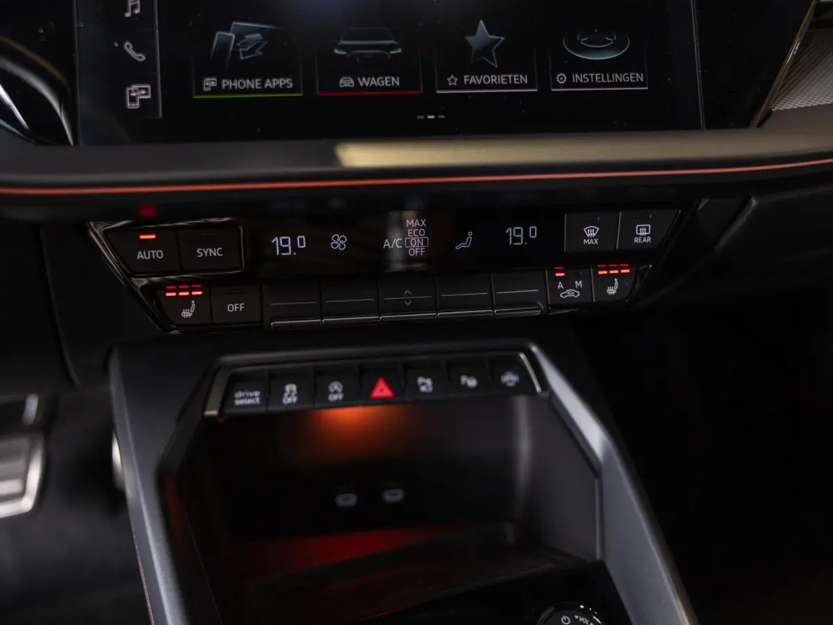 35 TFSI S-Line edition / 150pk / Panorama dak / Sonos / Achteruitrij camera /
