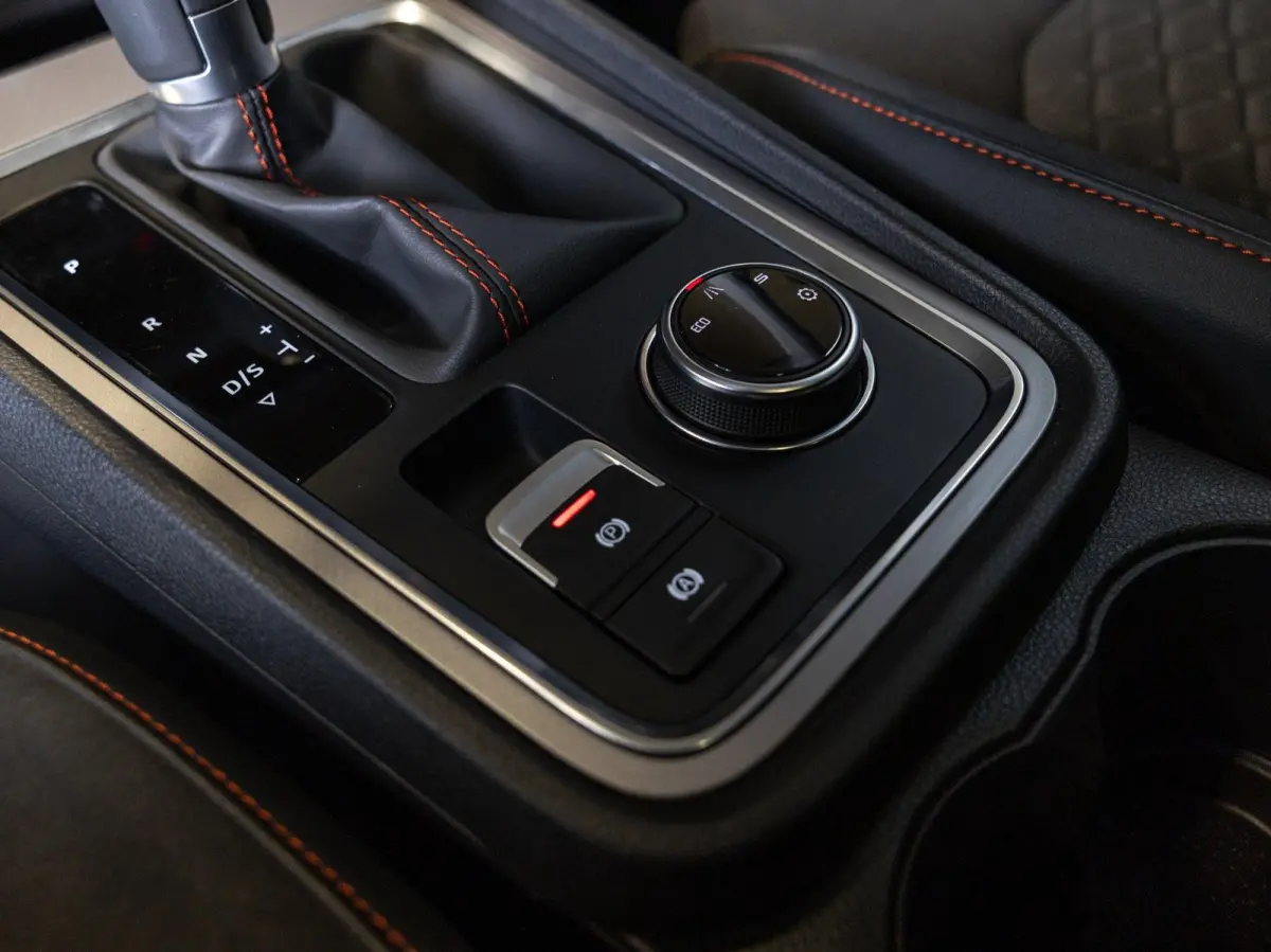 1.5 TSI FR Business Intense / 150pk / Panorama dak / Achteruitrij camera / Stoel en stuur verwarming /