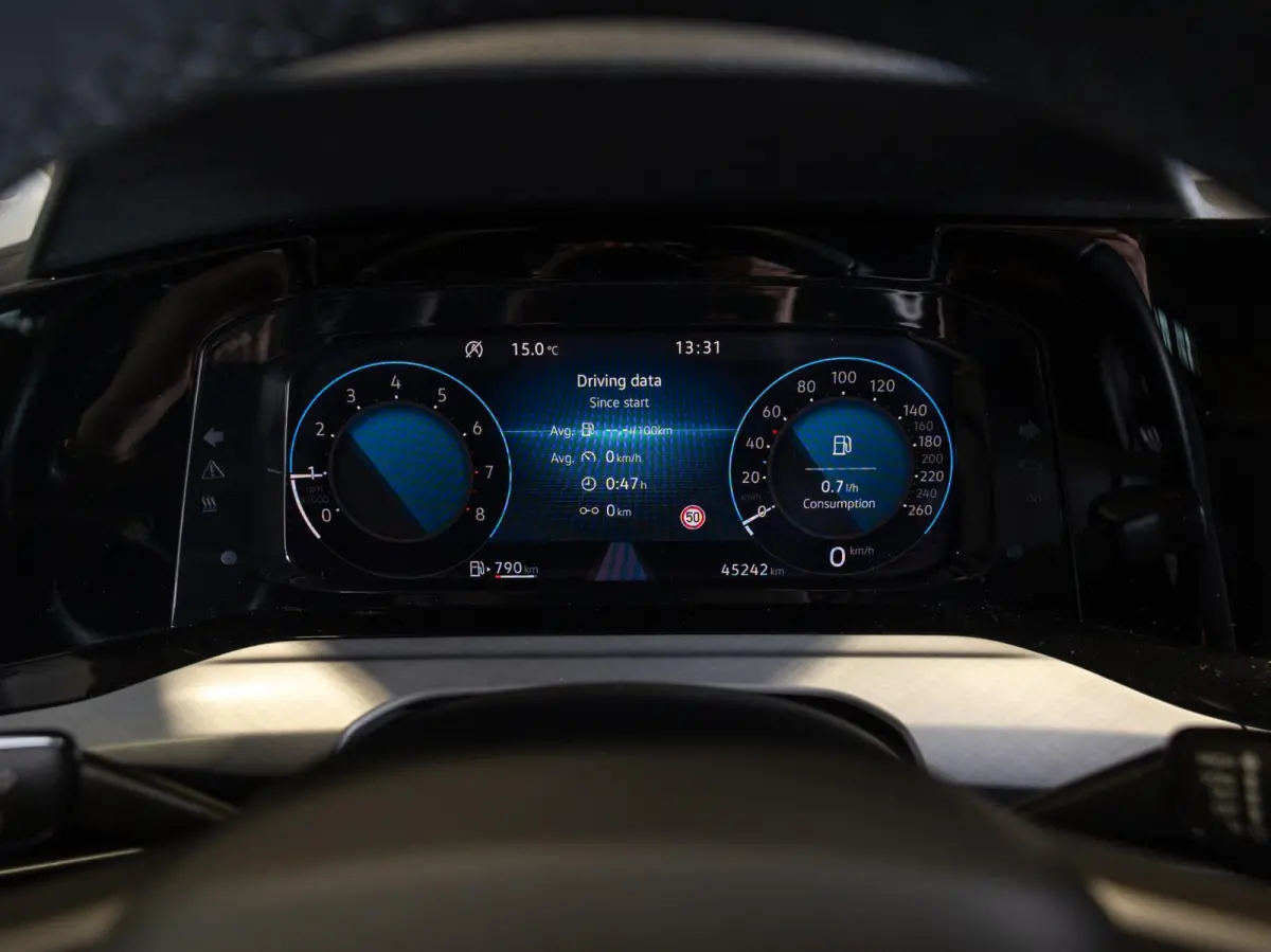 1.0 TSI Life / 110pk / Cruise / Airco / Klimaatregeling / Navigatie / Apple Carplay