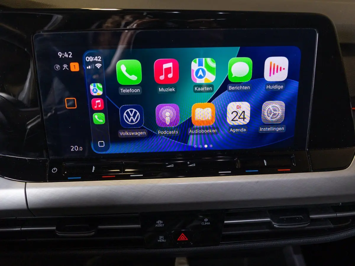 1.0 TSI Life / 110pk / Cruise / Airco / Klimaatregeling / Navigatie / Apple Carplay