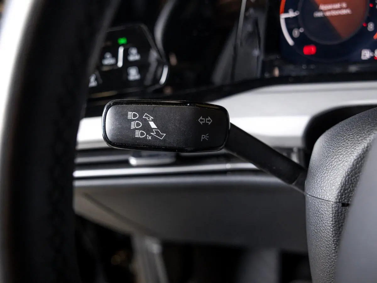 1.0 TSI Life / 110pk / Cruise / Airco / Klimaatregeling / Navigatie / Apple Carplay