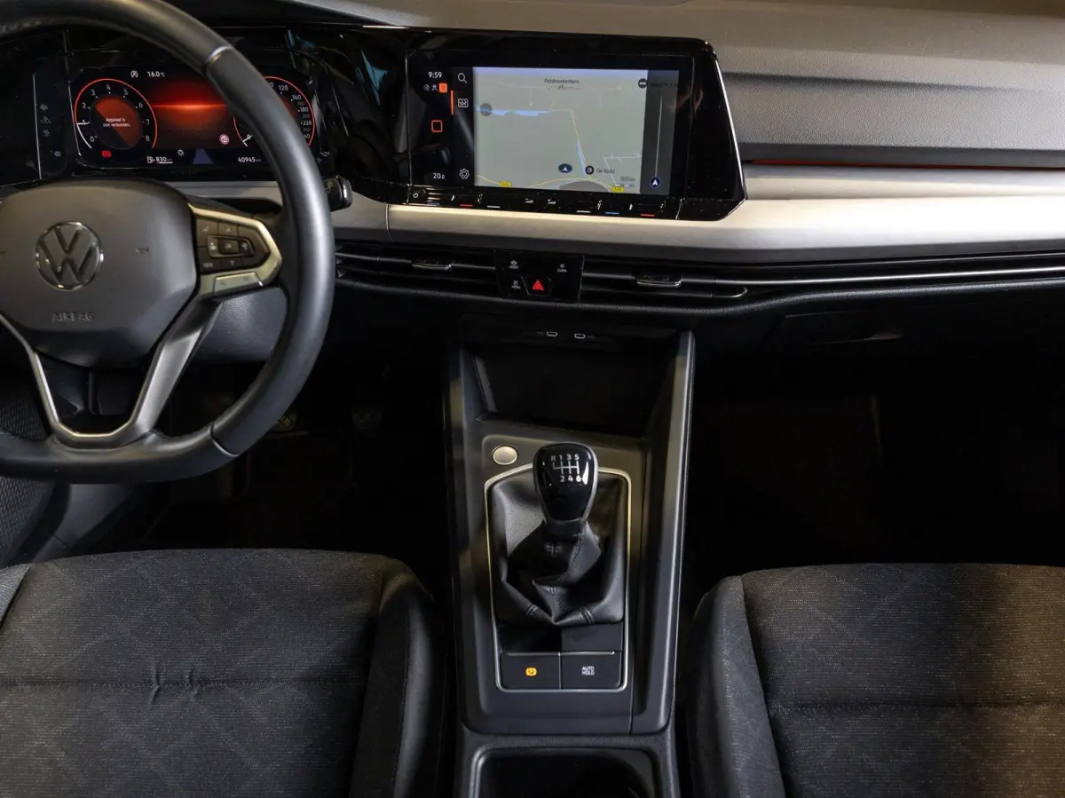 1.0 TSI Life / 110pk / Cruise / Airco / Klimaatregeling / Navigatie / Apple Carplay