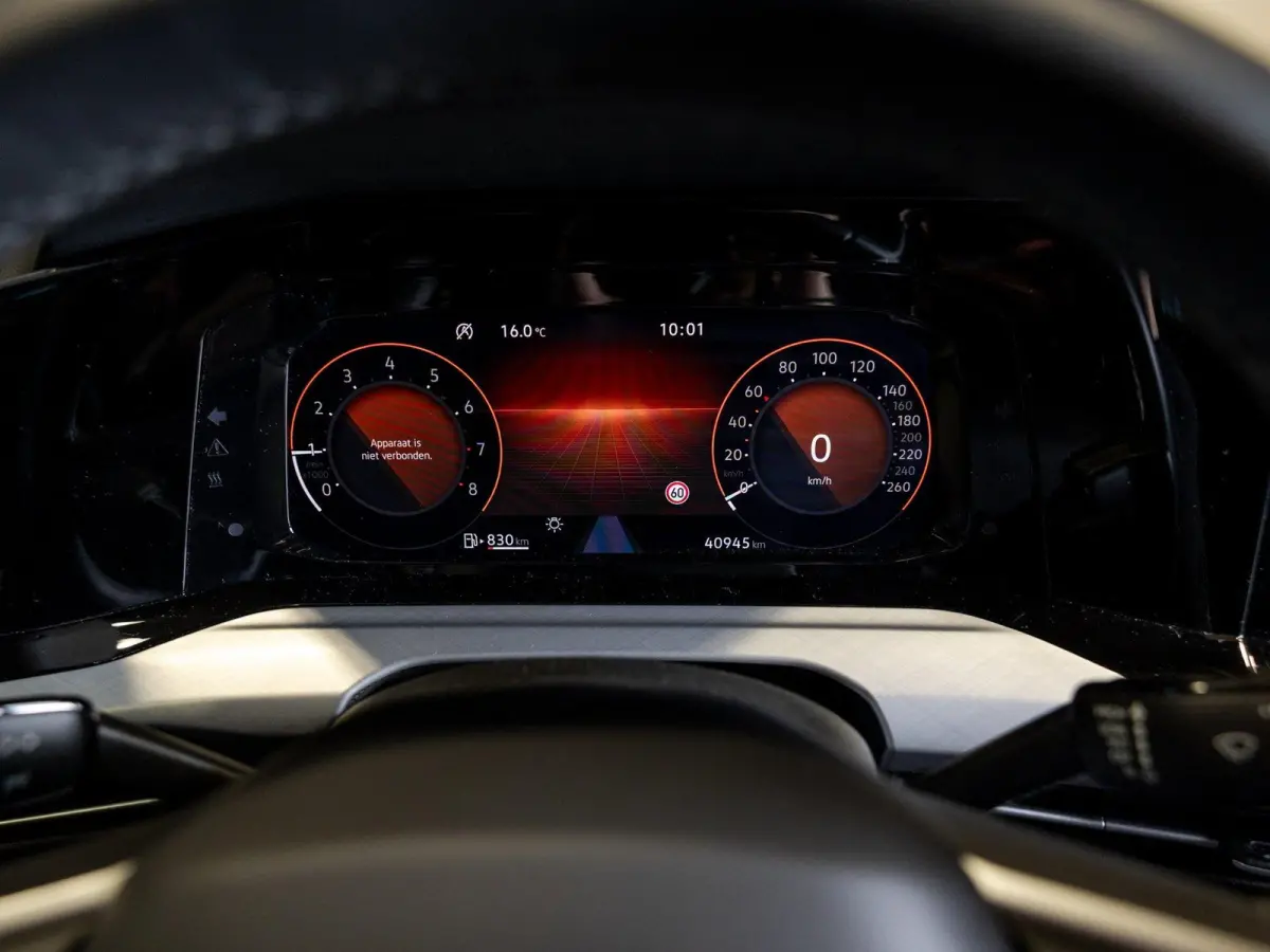 1.0 TSI Life / 110pk / Cruise / Airco / Klimaatregeling / Navigatie / Apple Carplay