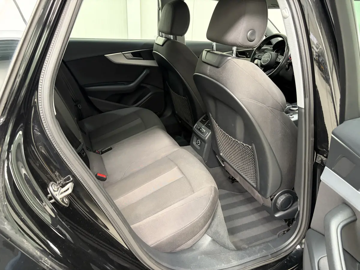 1.4 TFSI 150pk Aut. Sport Lease Edition