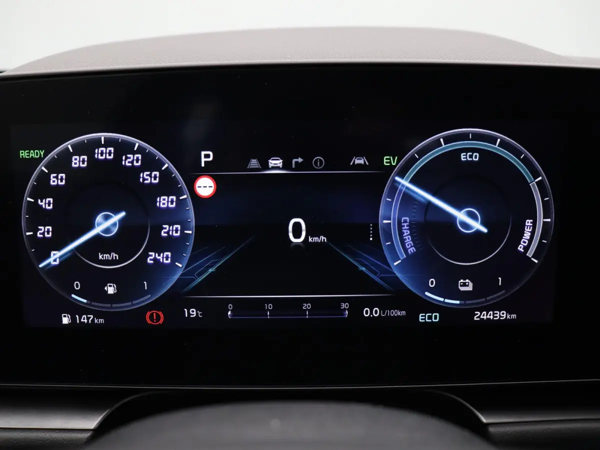 1.6 GDi Hybrid ExecutiveLine | Schuif/Kanteldak | Stoelverwarming | Head-Up Display | 1e Eigenaar |