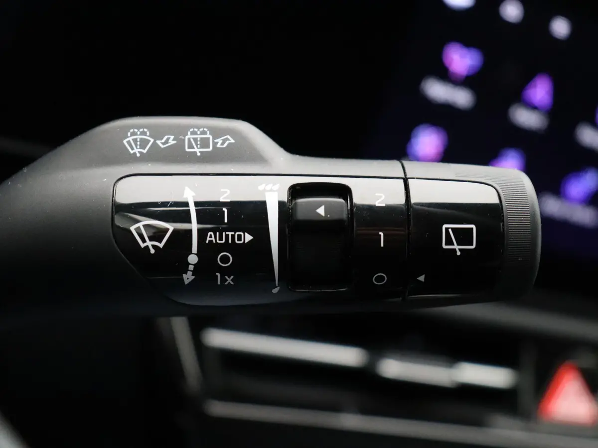1.6 GDi Hybrid ExecutiveLine | Schuif/Kanteldak | Stoelverwarming | Head-Up Display | 1e Eigenaar |