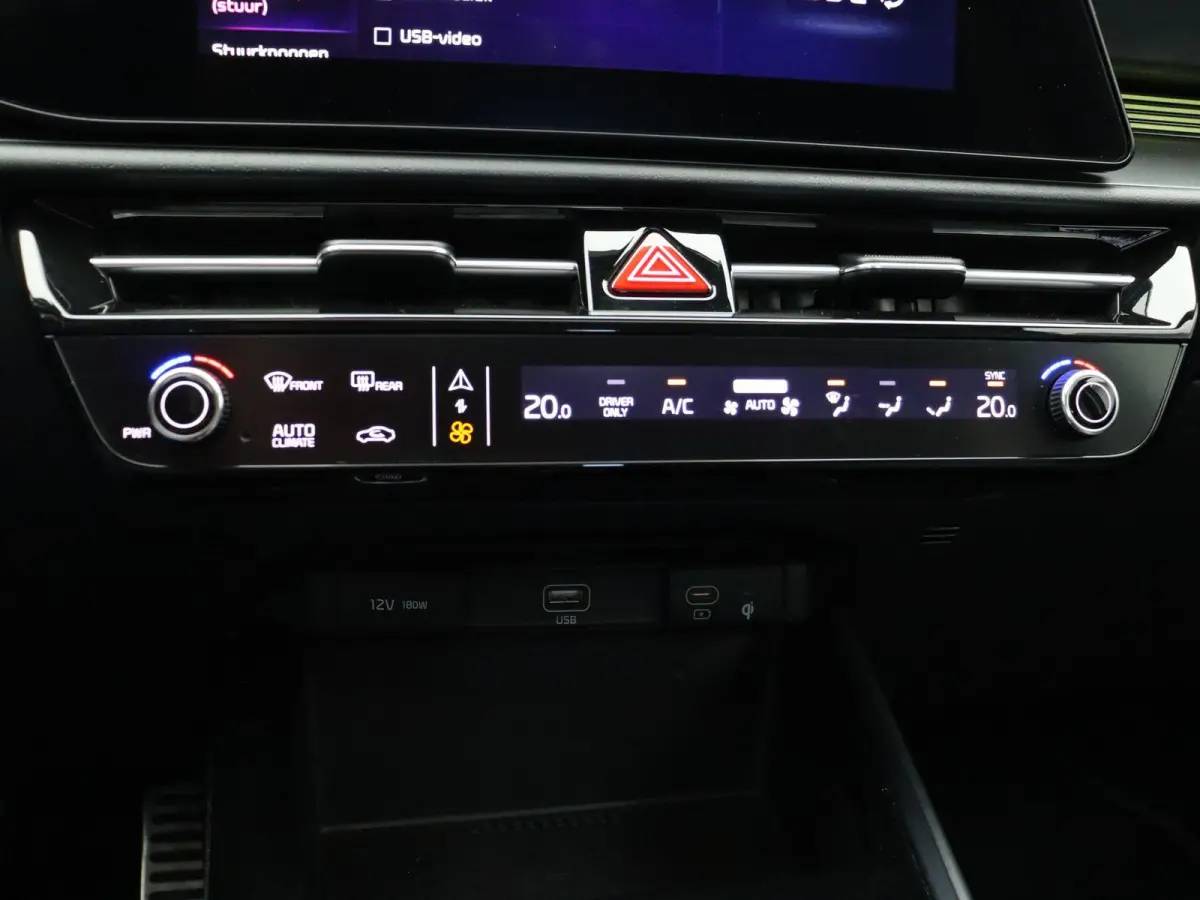 1.6 GDi Hybrid ExecutiveLine | Schuif/Kanteldak | Stoelverwarming | Head-Up Display | 1e Eigenaar |