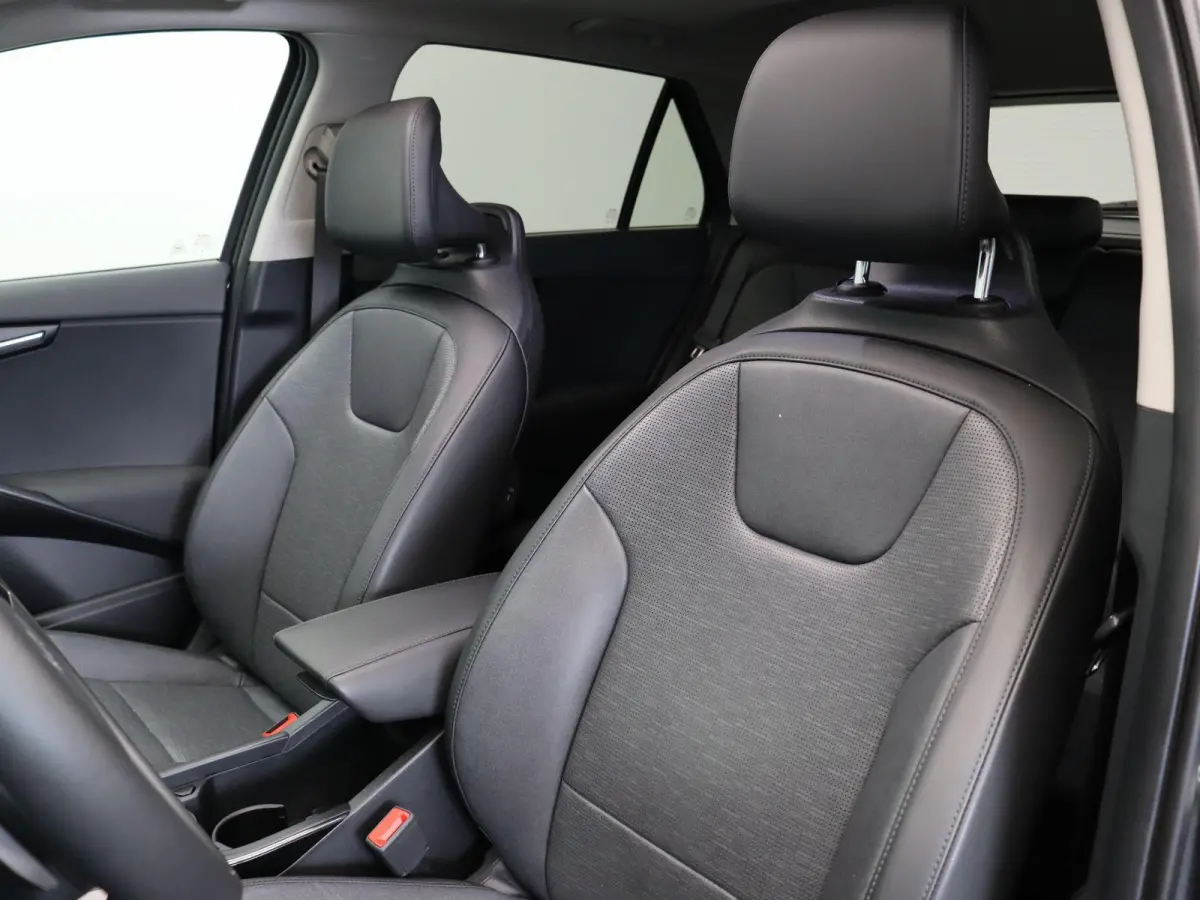 1.6 GDi Hybrid ExecutiveLine | Schuif/Kanteldak | Stoelverwarming | Head-Up Display | 1e Eigenaar |