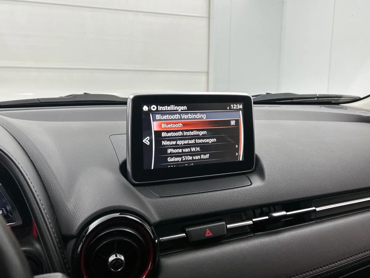 2.0 120pk GT-M Automaat | Navigatie | Head-Up Display | Climate Control | Adaptieve Cruise Control | Camera | 18"LMV | LED | Stoelverwarming | Dodehoekdetectie | Apple Carplay/Android Auto |