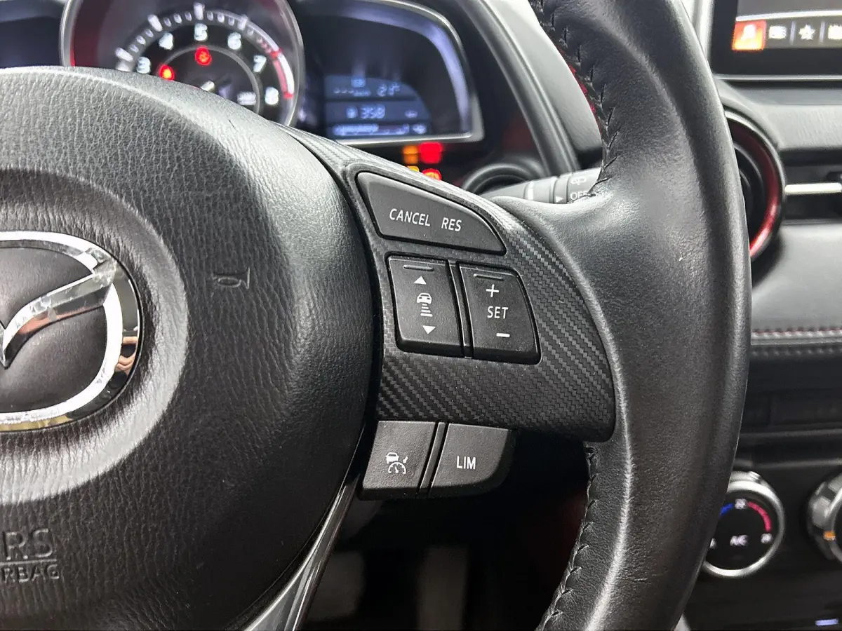 2.0 120pk GT-M Automaat | Navigatie | Head-Up Display | Climate Control | Adaptieve Cruise Control | Camera | 18"LMV | LED | Stoelverwarming | Dodehoekdetectie | Apple Carplay/Android Auto |