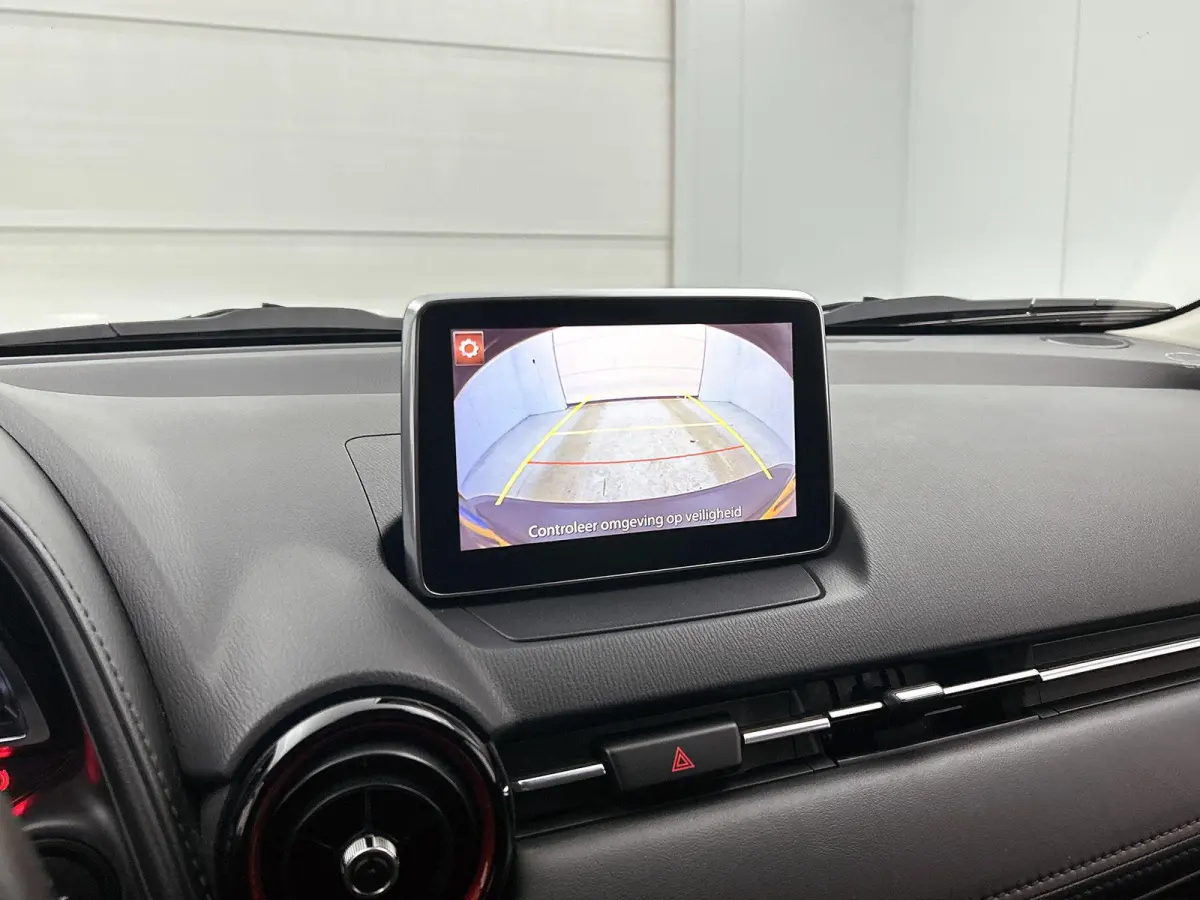 2.0 120pk GT-M Automaat | Navigatie | Head-Up Display | Climate Control | Adaptieve Cruise Control | Camera | 18"LMV | LED | Stoelverwarming | Dodehoekdetectie | Apple Carplay/Android Auto |