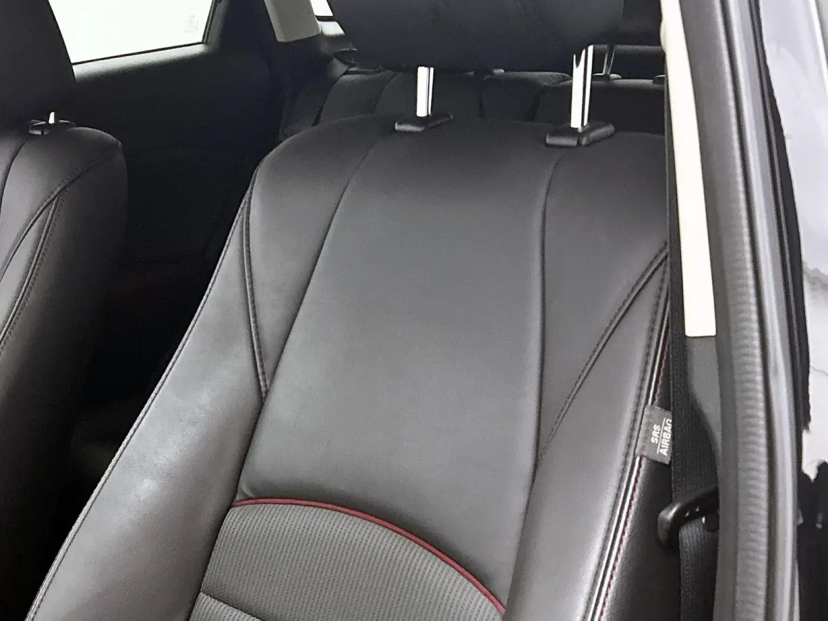 2.0 120pk GT-M Automaat | Navigatie | Head-Up Display | Climate Control | Adaptieve Cruise Control | Camera | 18"LMV | LED | Stoelverwarming | Dodehoekdetectie | Apple Carplay/Android Auto |