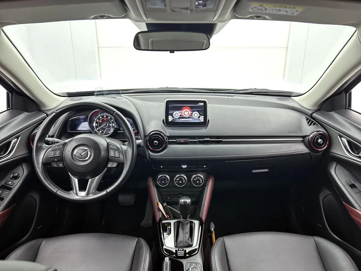 2.0 120pk GT-M Automaat | Navigatie | Head-Up Display | Climate Control | Adaptieve Cruise Control | Camera | 18"LMV | LED | Stoelverwarming | Dodehoekdetectie | Apple Carplay/Android Auto |