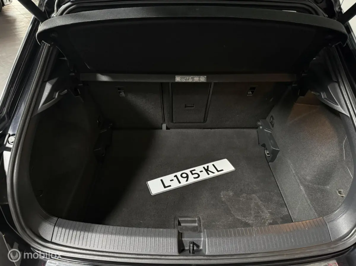 1.5 TSI R-LINE |PANO | AD.CRUISE | APPCNNCT