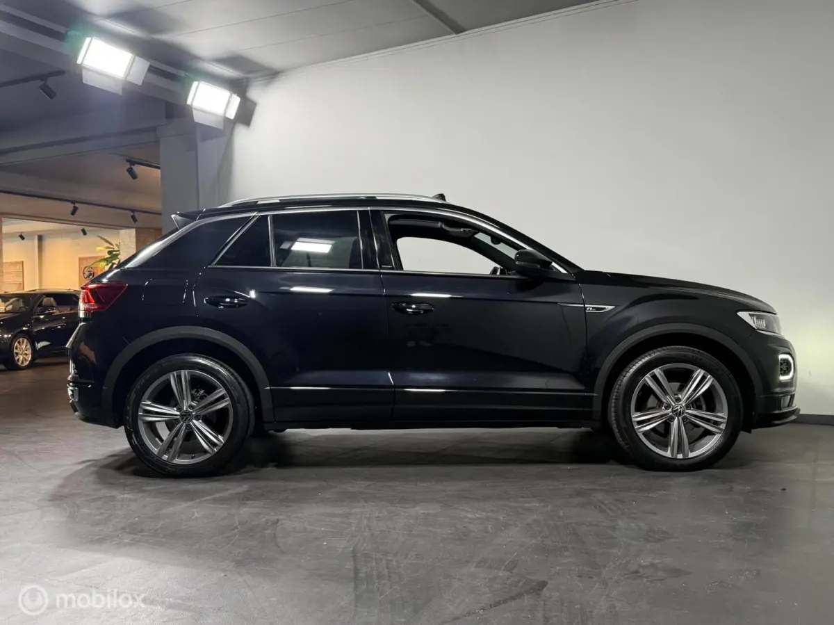 1.5 TSI R-LINE |PANO | AD.CRUISE | APPCNNCT