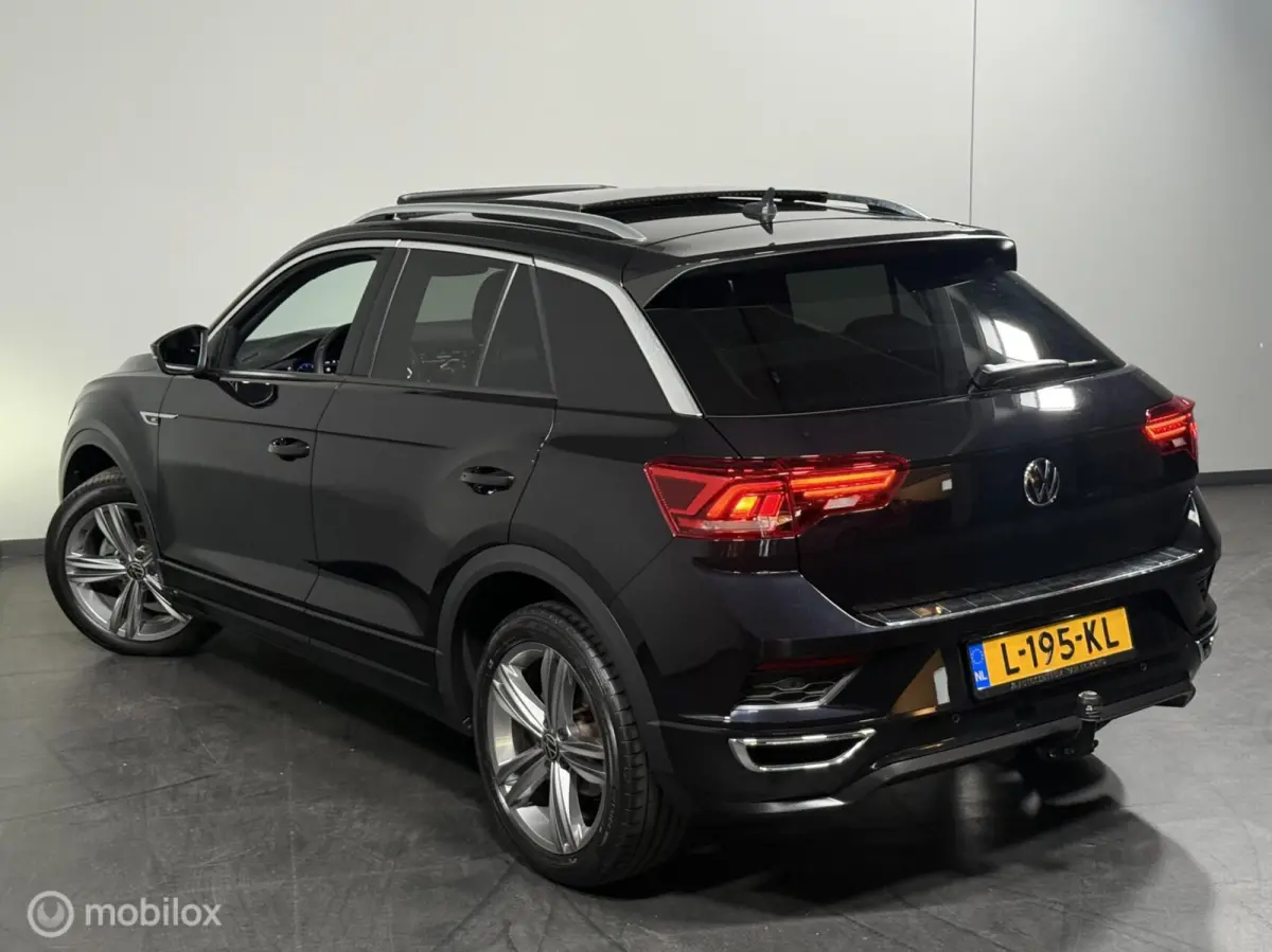 1.5 TSI R-LINE |PANO | AD.CRUISE | APPCNNCT
