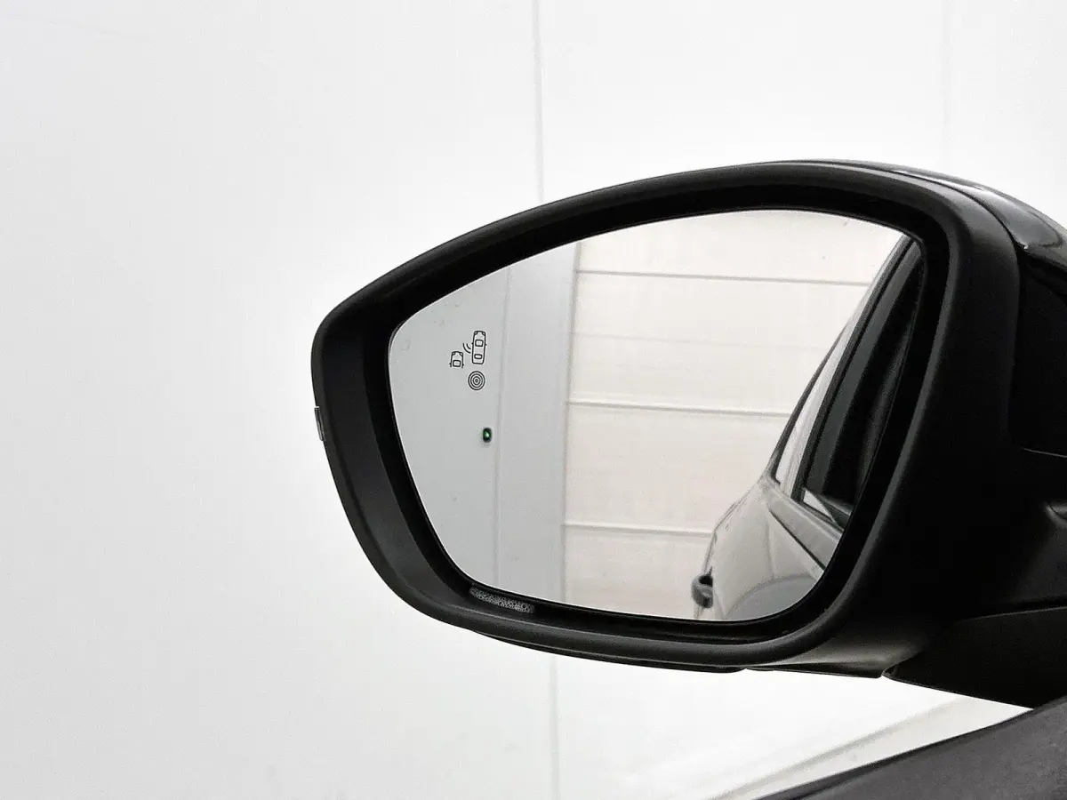 1.2 110pk Hybrid GS Automaat | Navigatie | Climate Control | Cruise Control | Camera | 16"LMV | Keyless Entry/Start | LED | Apple Carplay/Android Auto |