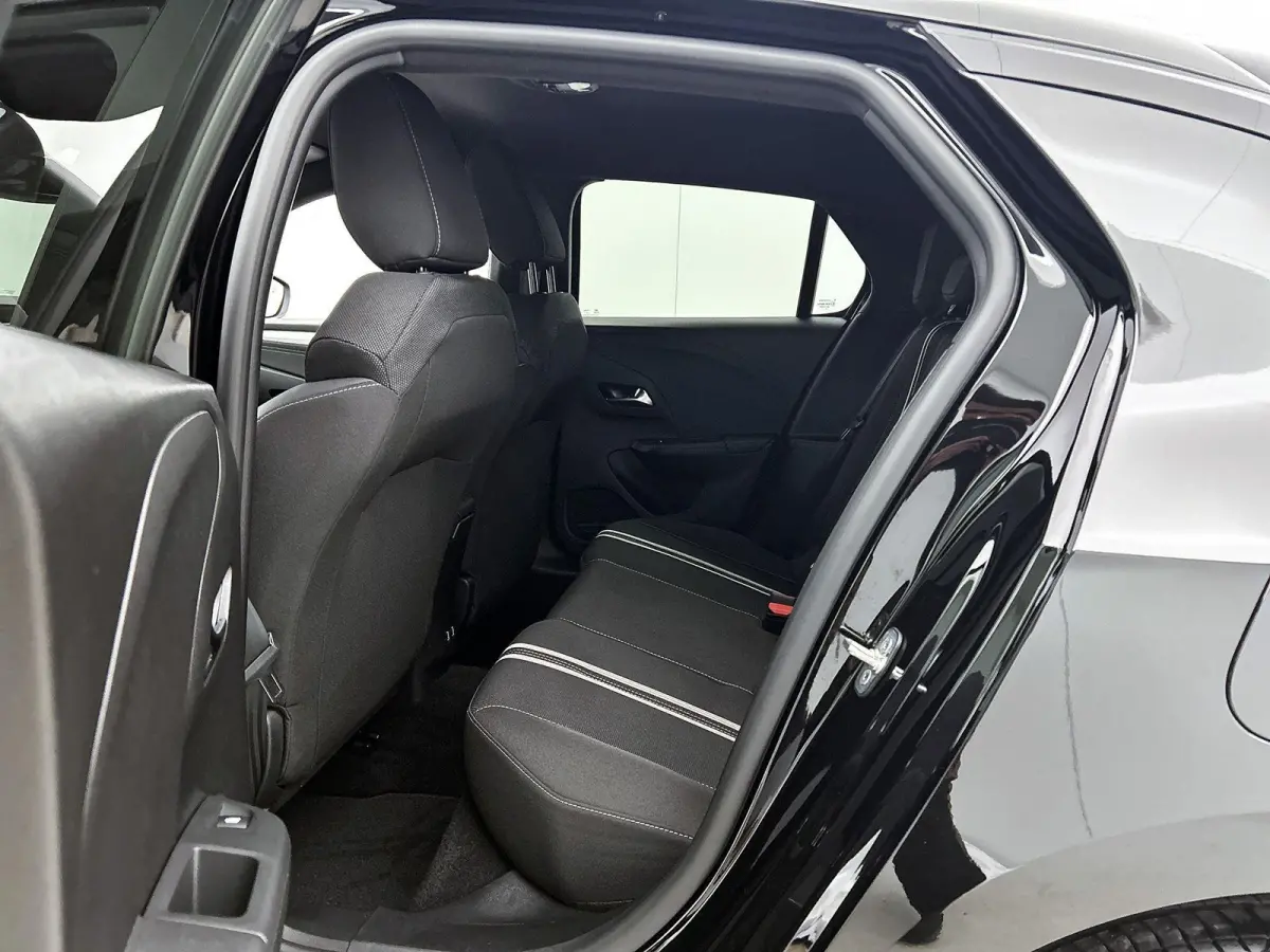 1.2 110pk Hybrid GS Automaat | Navigatie | Climate Control | Cruise Control | Camera | 16"LMV | Keyless Entry/Start | LED | Apple Carplay/Android Auto |
