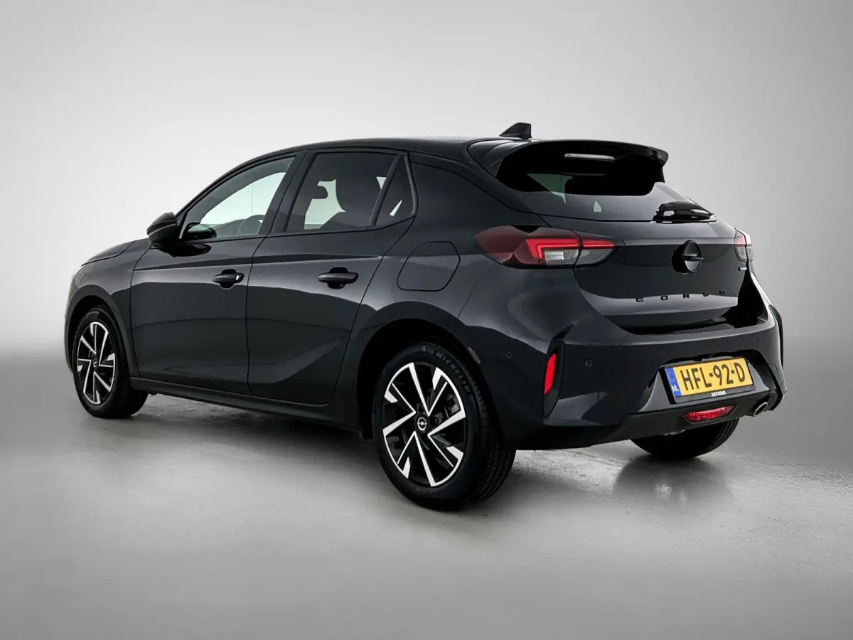 1.2 110pk Hybrid GS Automaat | Navigatie | Climate Control | Cruise Control | Camera | 16"LMV | Keyless Entry/Start | LED | Apple Carplay/Android Auto |