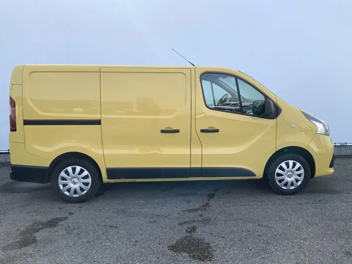 1.6 DCI T27 L1H1 Airco Cruise 3 Zits Trekhaak 2000 KG Euro 6