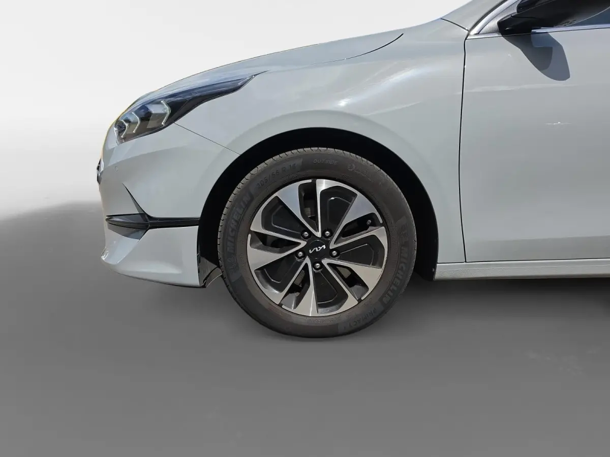 1.0 T-GDi MHEV Design Edition Automaat | Elektrische achterklep | Privacy glass