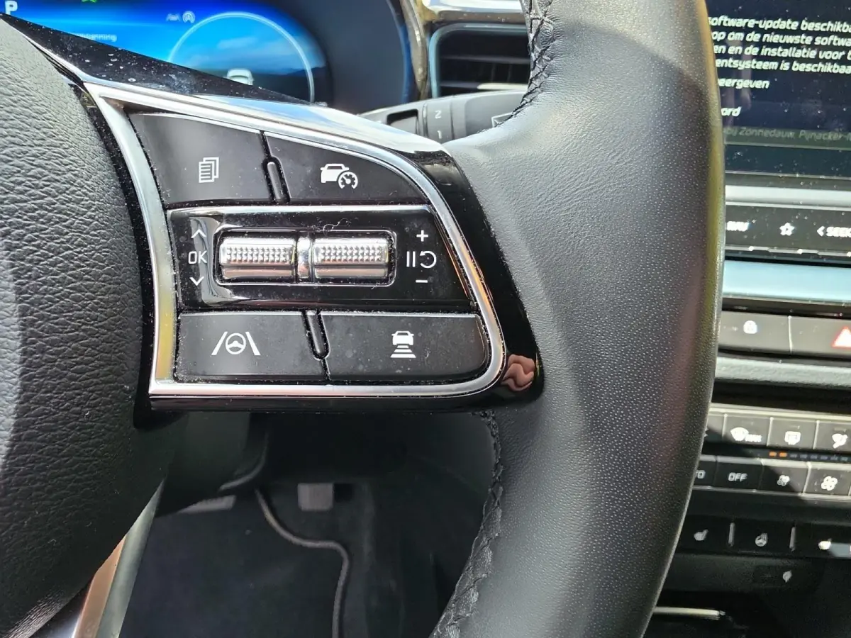 1.0 T-GDi MHEV Design Edition Automaat | Elektrische achterklep | Privacy glass
