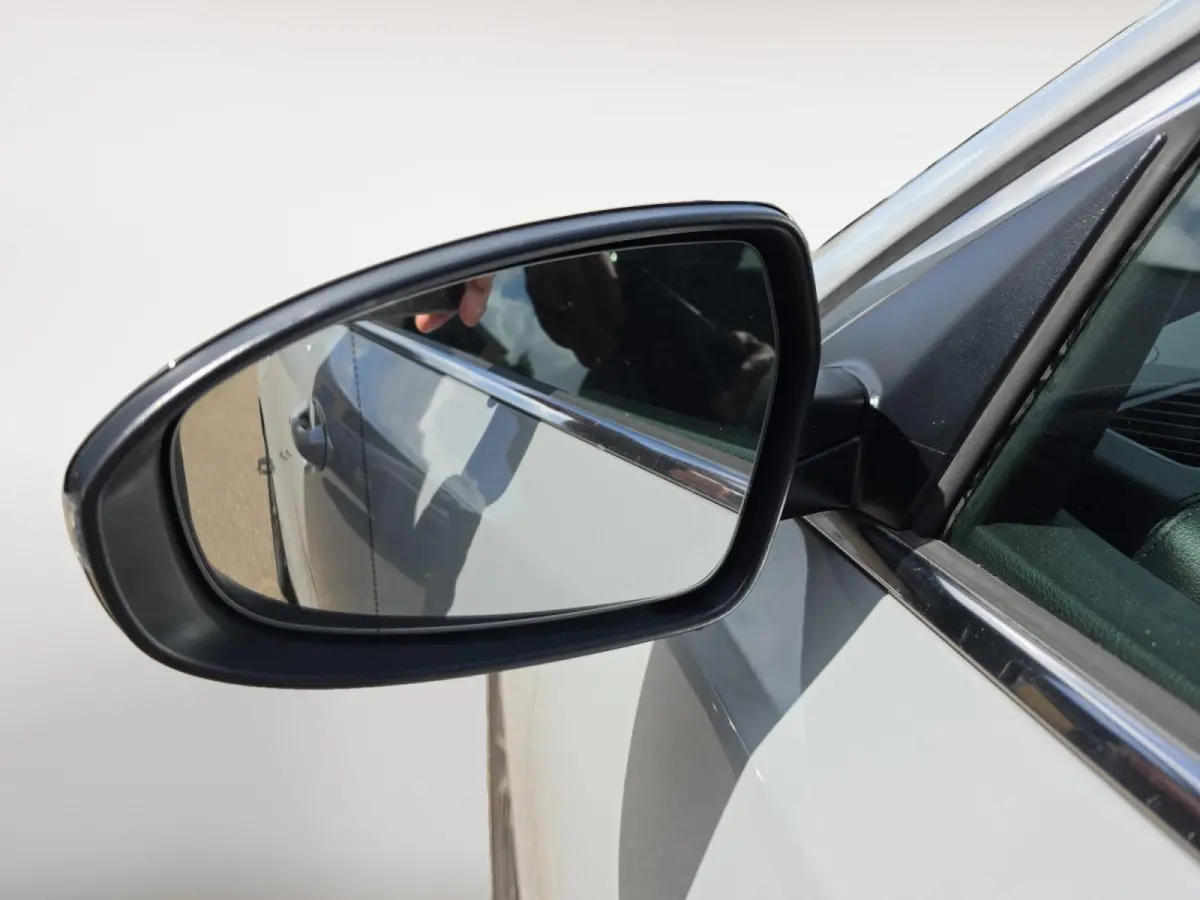 1.0 T-GDi MHEV Design Edition Automaat | Elektrische achterklep | Privacy glass