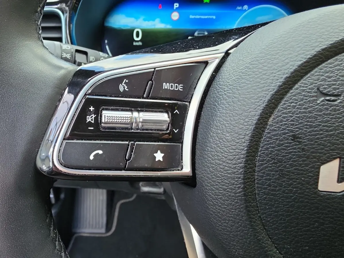 1.0 T-GDi MHEV Design Edition Automaat | Elektrische achterklep | Privacy glass