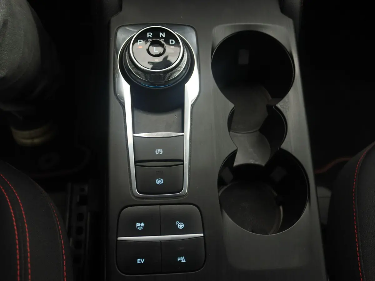 2.5 PHEV ST-Line X | Winter Pakket | Camera | Adaptieve Cruise Control | Led Verlichting | Carplay |
