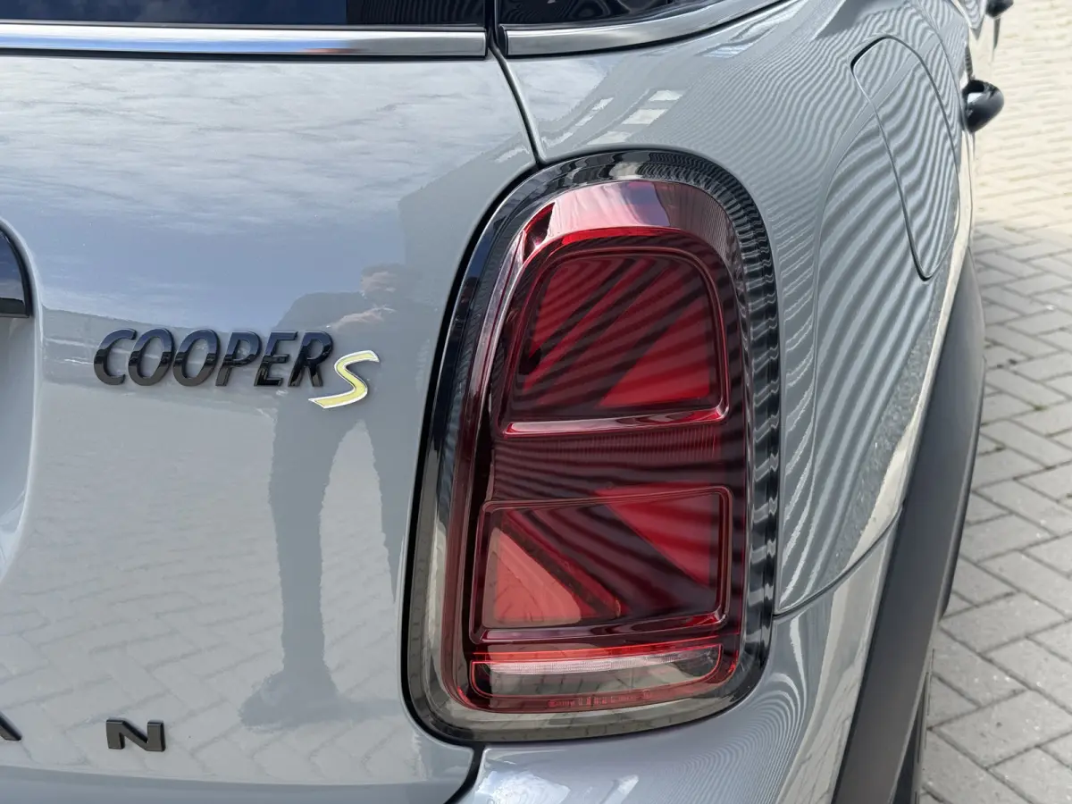 2.0 Cooper SE ALL4 Camera/Leder/Apple/Elec stoel