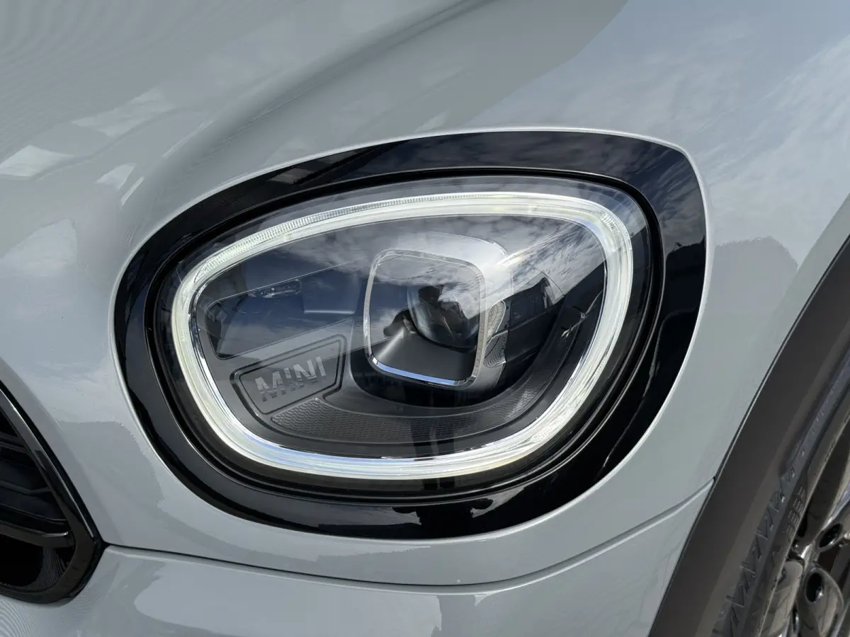 2.0 Cooper SE ALL4 Camera/Leder/Apple/Elec stoel