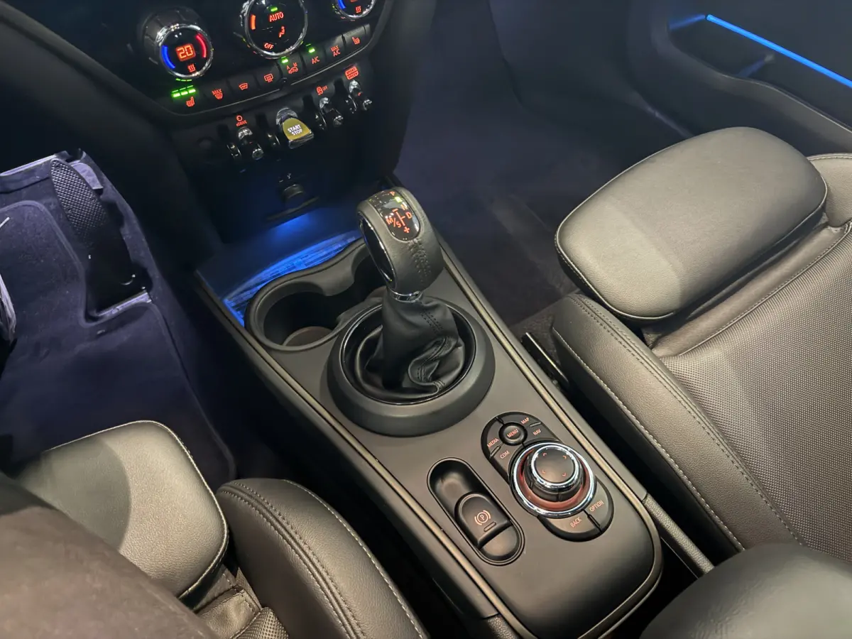 2.0 Cooper SE ALL4 Camera/Leder/Apple/Elec stoel