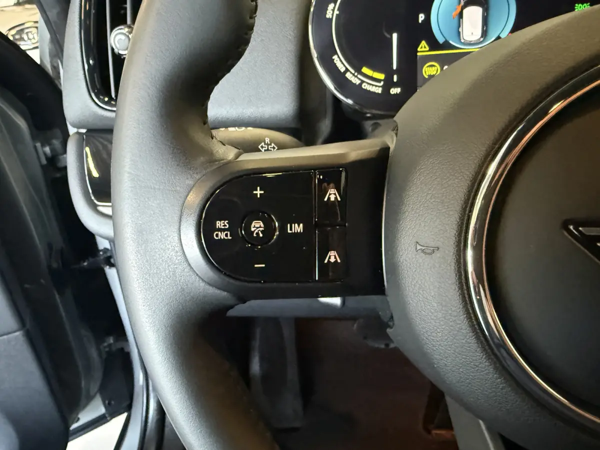 2.0 Cooper SE ALL4 Camera/Leder/Apple/Elec stoel